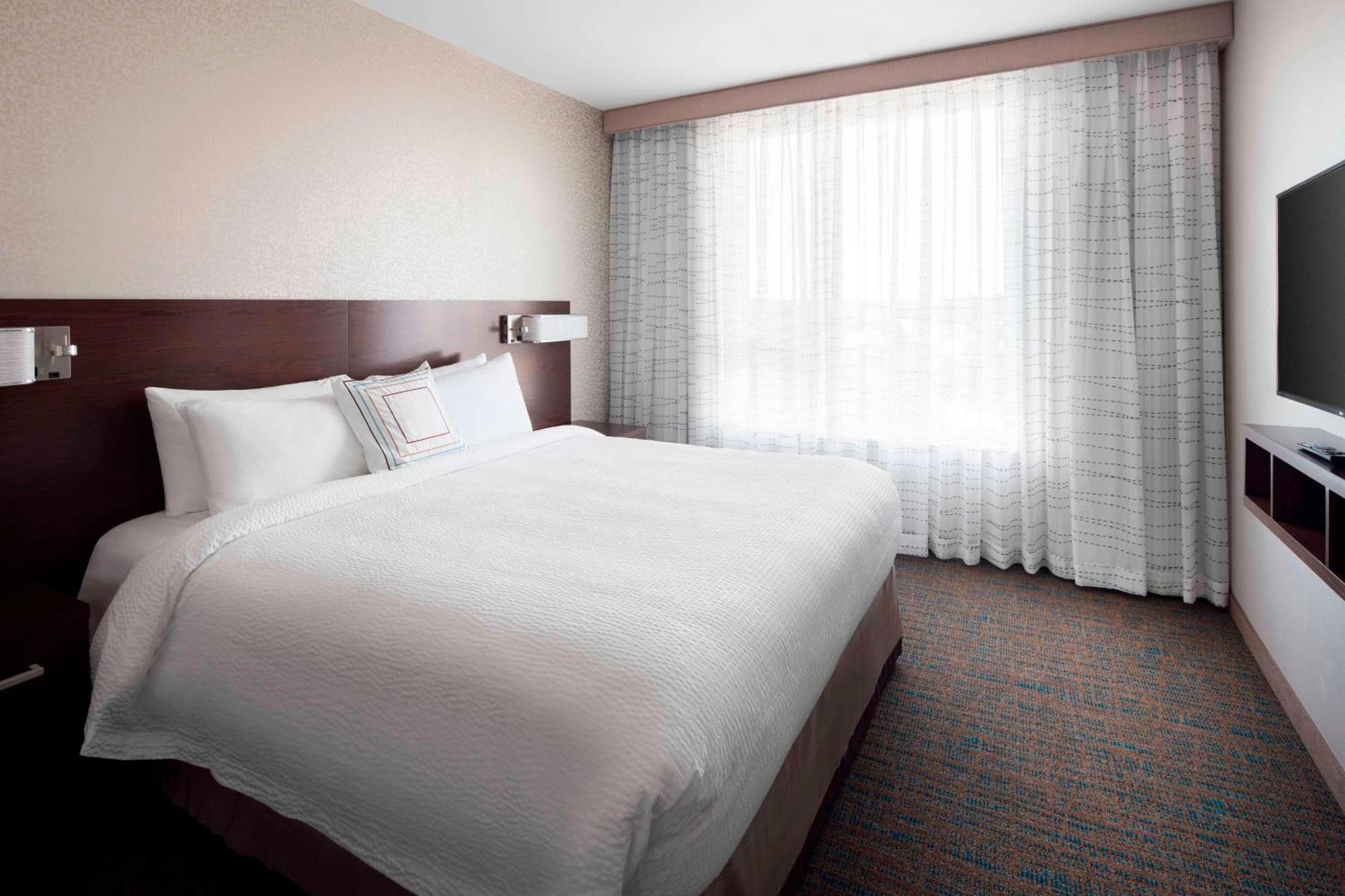 Residence Inn By Marriott Boston Watertown Exterior foto