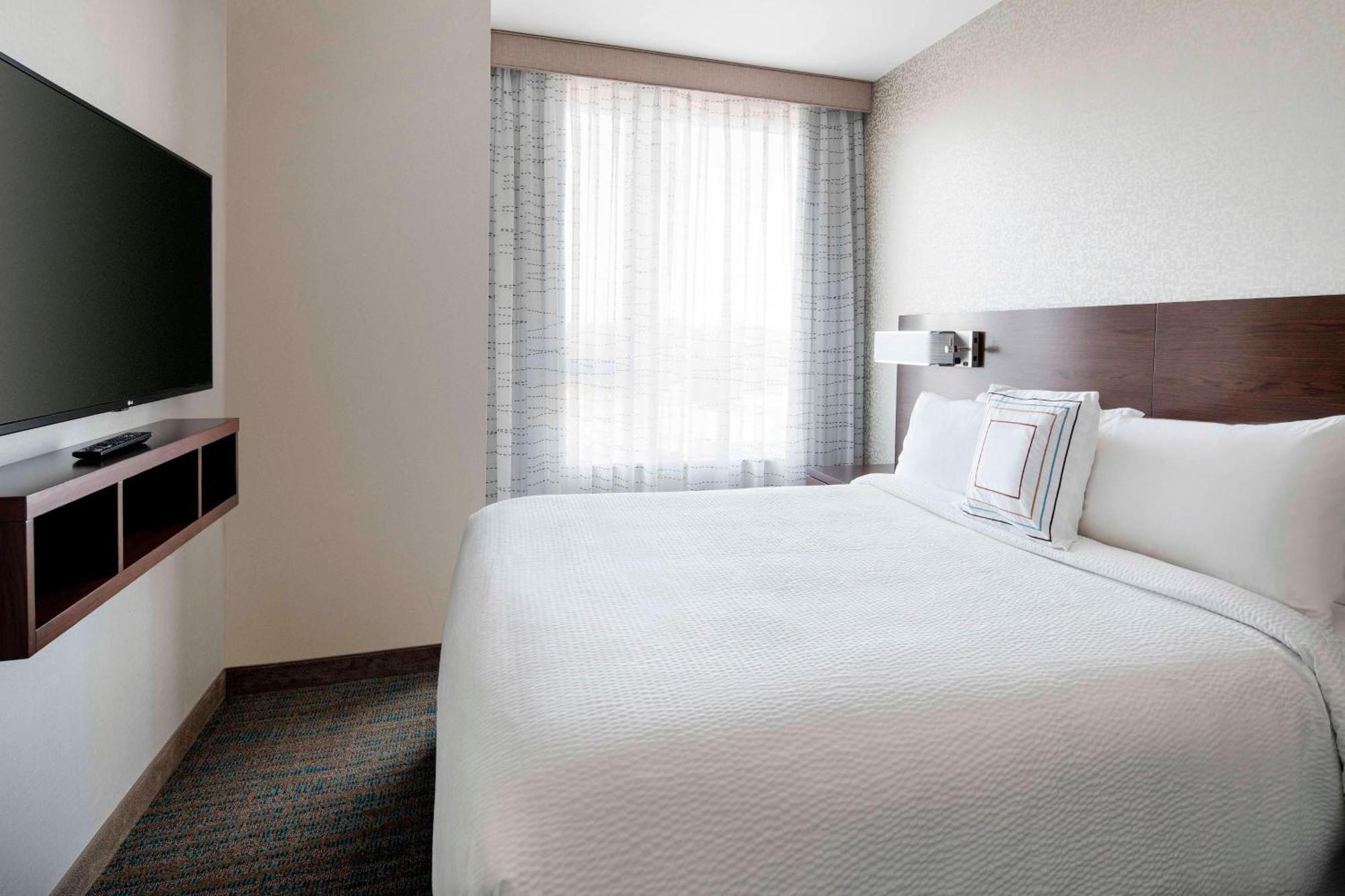 Residence Inn By Marriott Boston Watertown Exterior foto